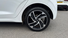 Hyundai i10 1.0 MPi Premium 5dr Petrol Hatchback